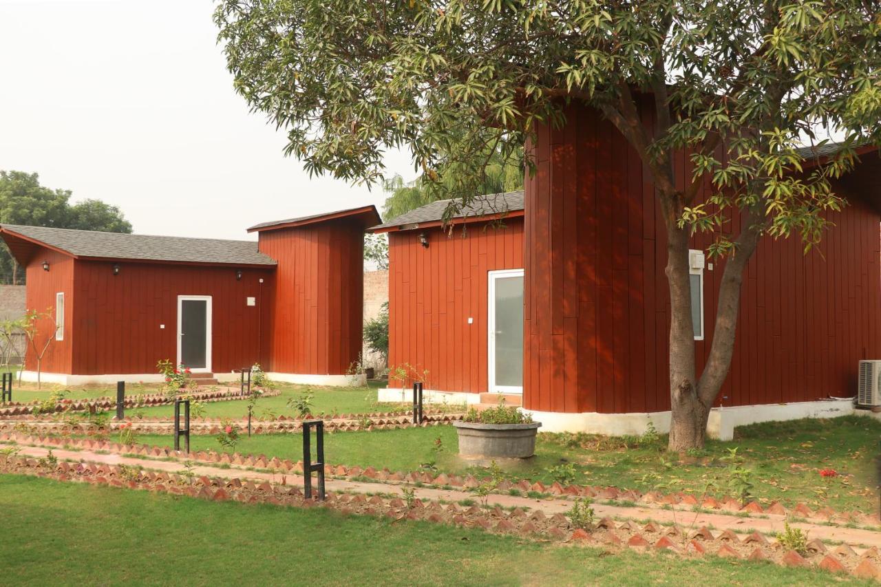 The Bageecha Bed & Breakfast วรินดาวัน ภายนอก รูปภาพ