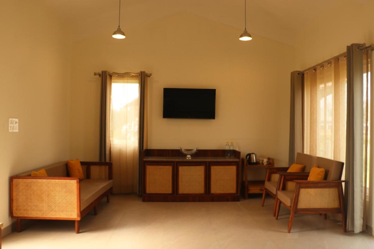 The Bageecha Bed & Breakfast วรินดาวัน ภายนอก รูปภาพ