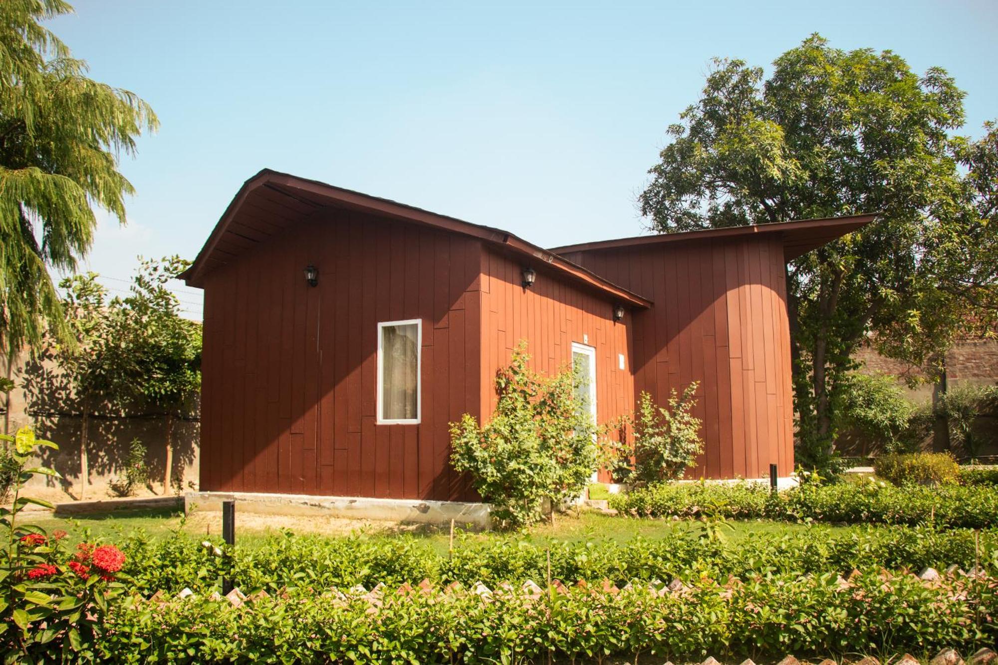 The Bageecha Bed & Breakfast วรินดาวัน ภายนอก รูปภาพ